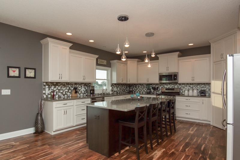 5704_emily_rd_MLS_HID978039_ROOMkitchen